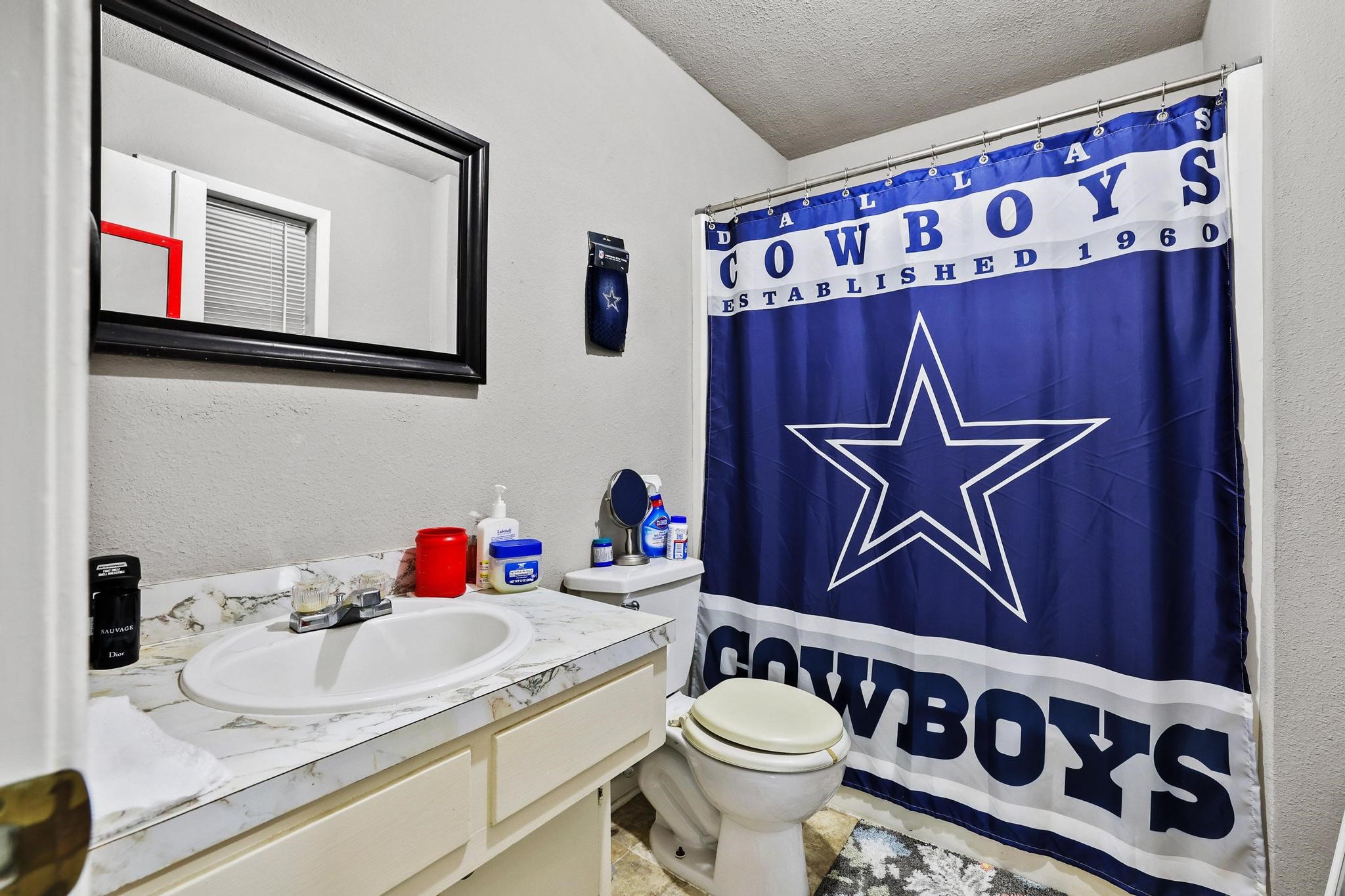 606 Hunter Street Bonham TX 75418