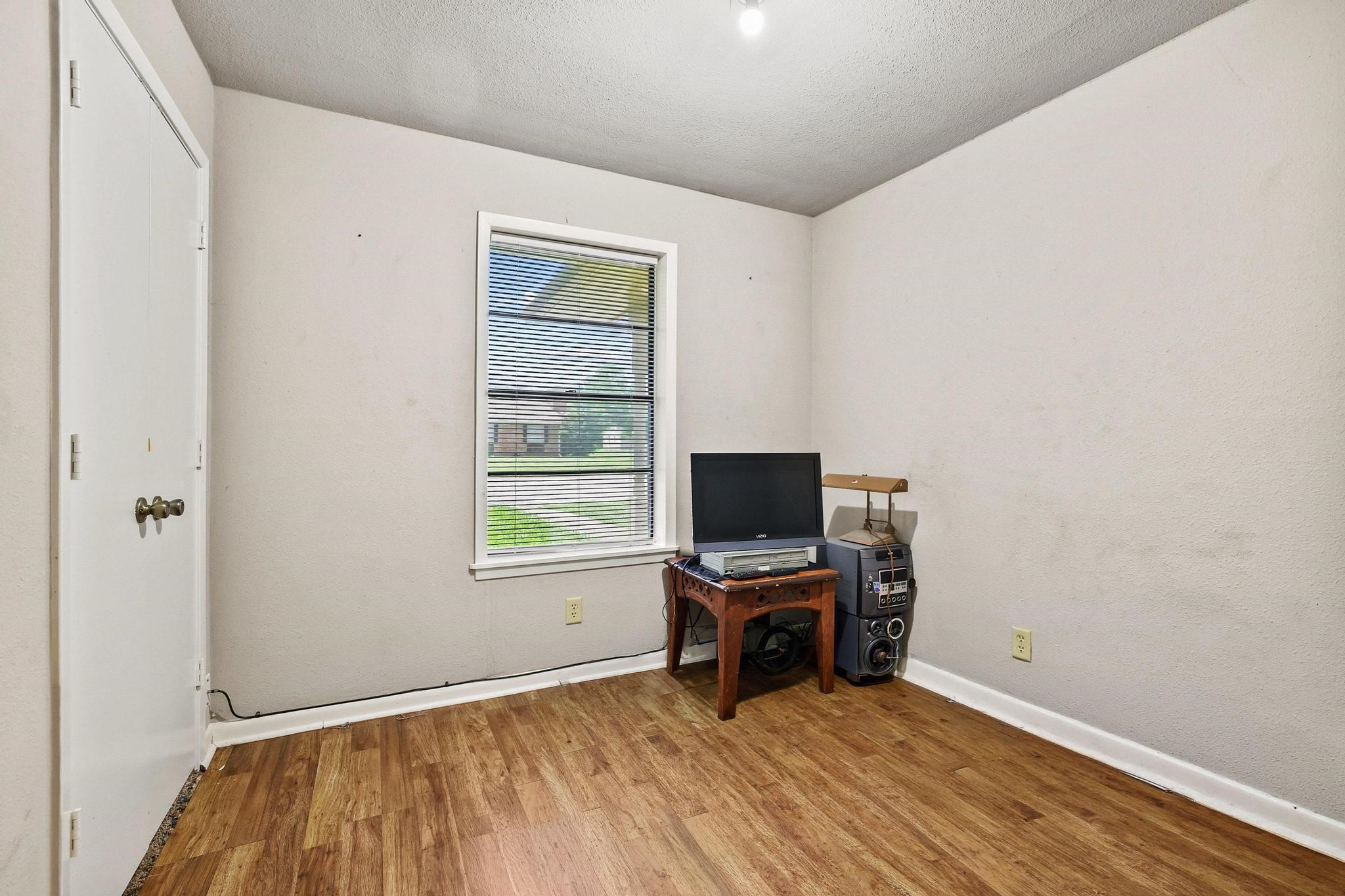 606 Hunter Street Bonham TX 75418