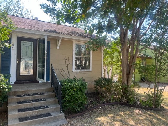 4945 Penrose Avenue Fort Worth TX 76116
