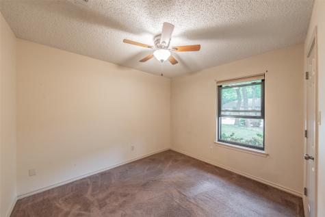 7525 Woodhaven Drive North Richland Hills TX 76182