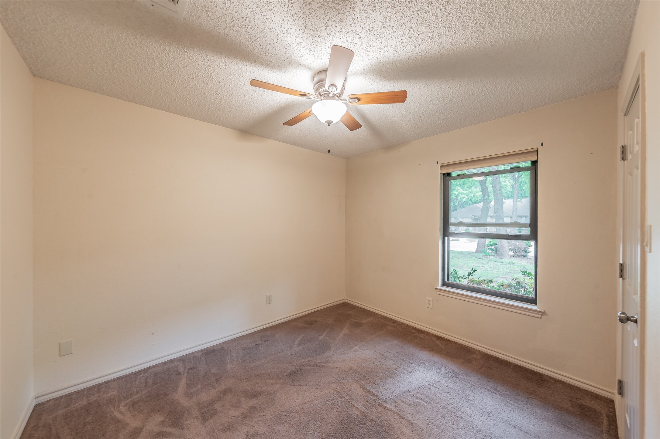 7525 Woodhaven Drive North Richland Hills TX 76182