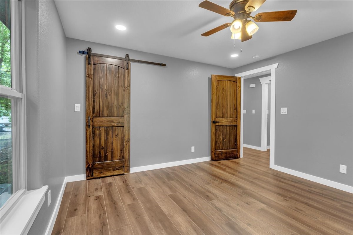 103 N Mill Street Savoy TX 75479