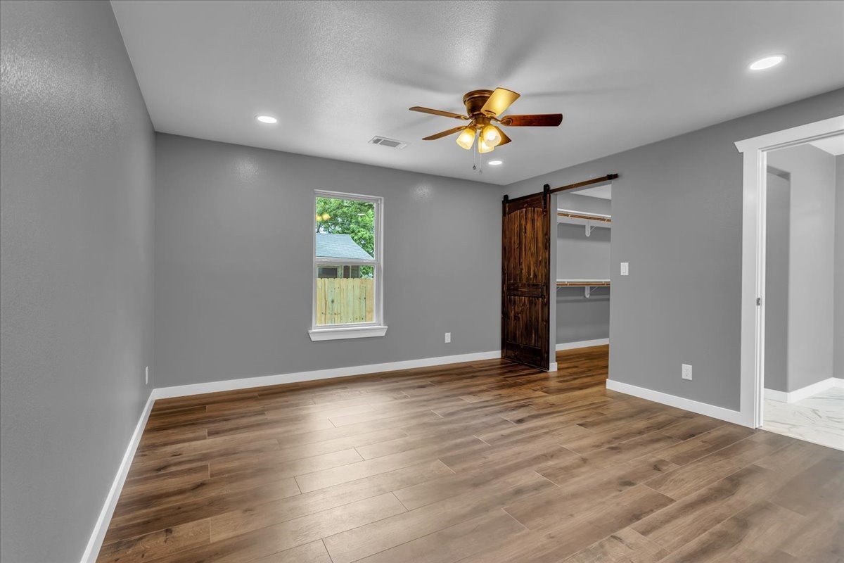 103 N Mill Street Savoy TX 75479