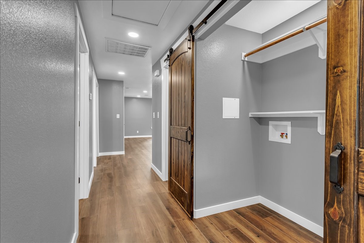 103 N Mill Street Savoy TX 75479