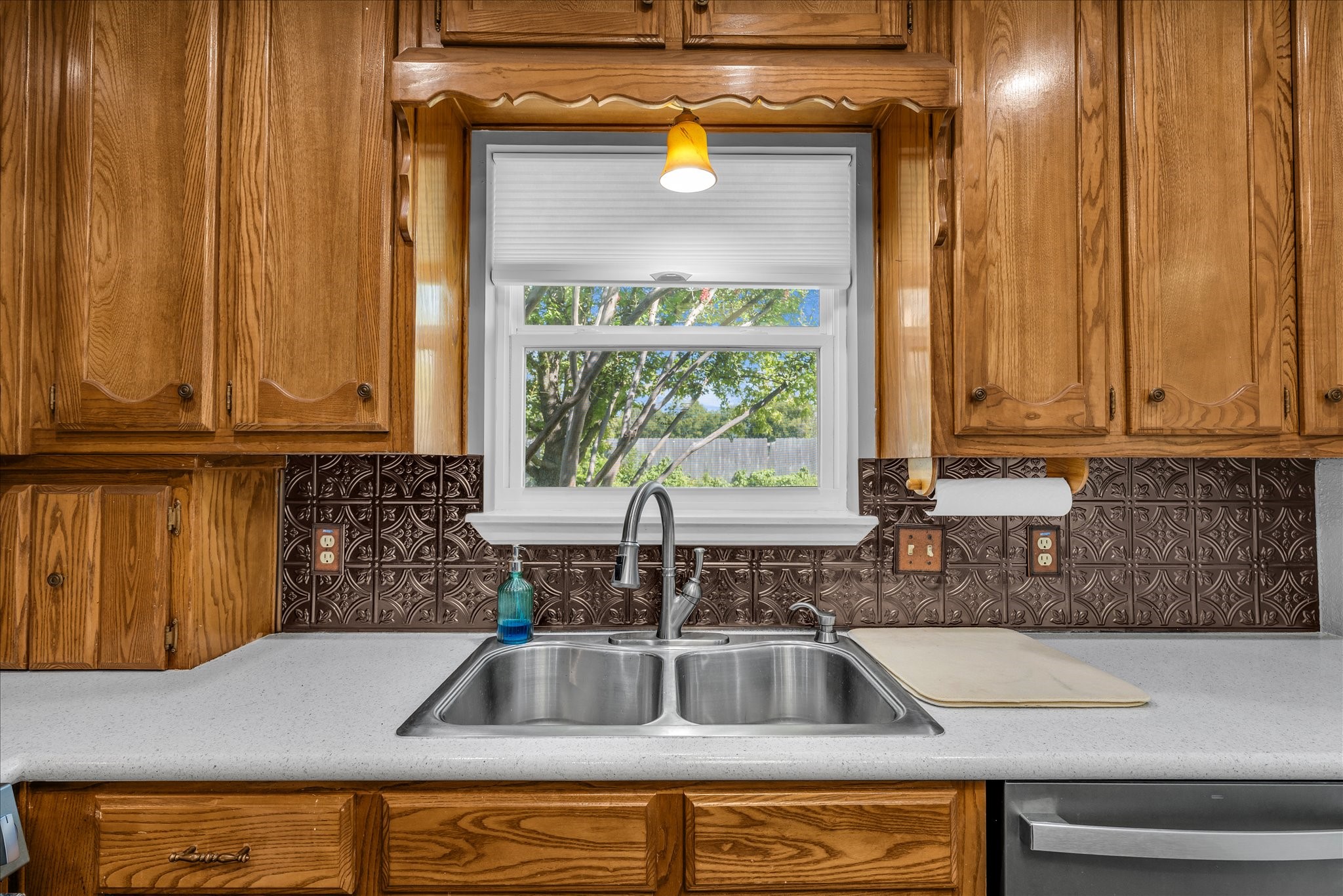 232 Crescent Hewitt TX 76643