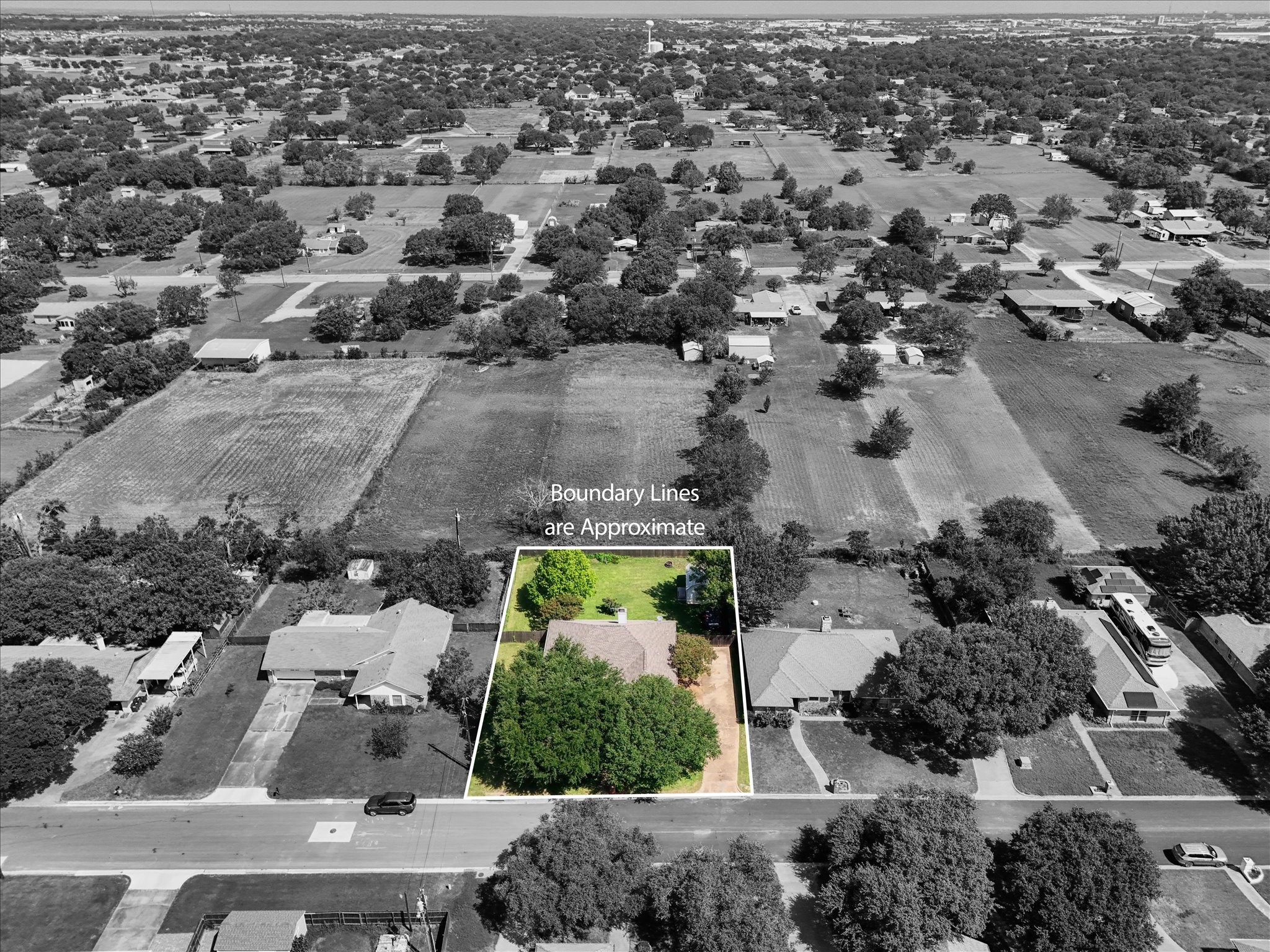 232 Crescent Hewitt TX 76643