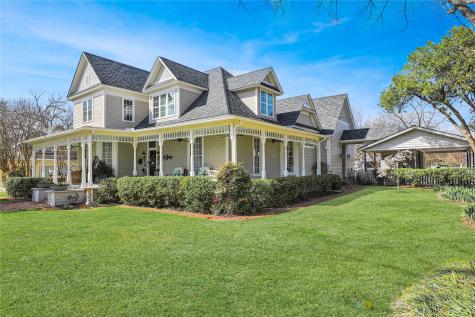 804 Tucker Street Mckinney TX 75069
