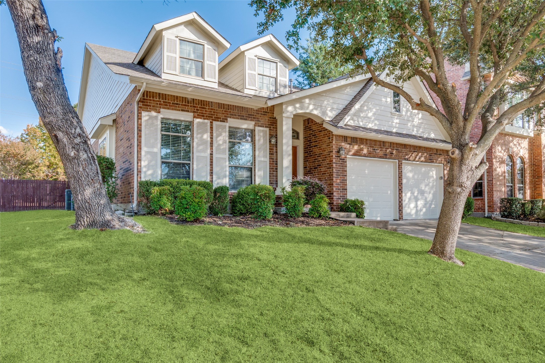 4742 Coyote Trail Dallas TX 75227