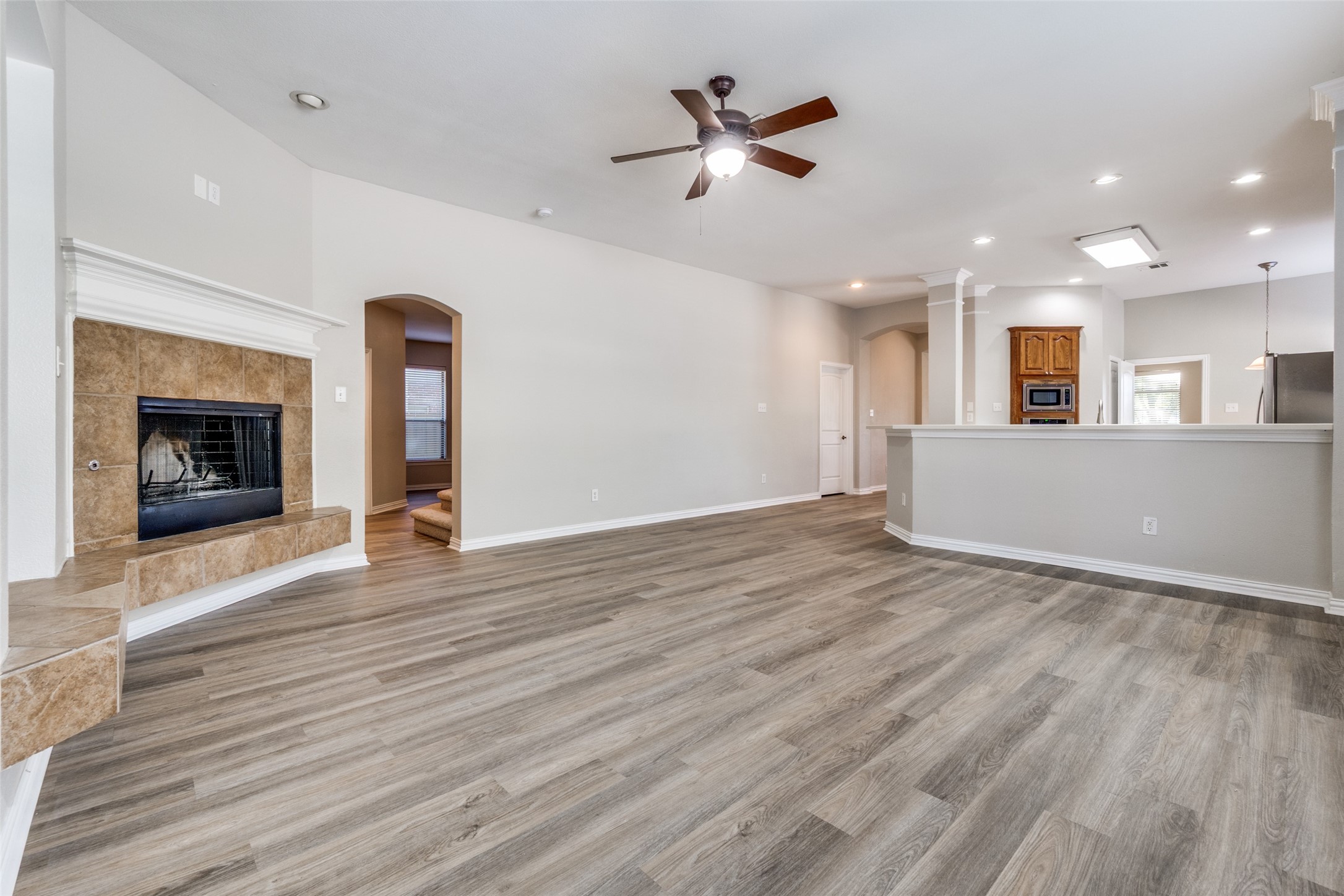 4742 Coyote Trail Dallas TX 75227