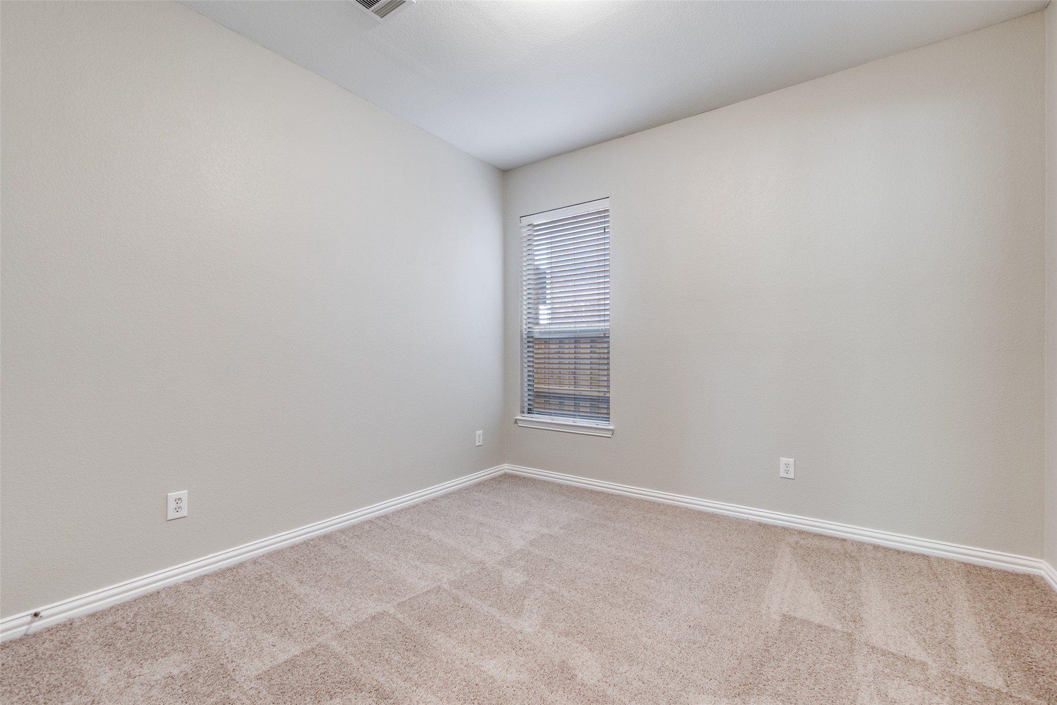 4742 Coyote Trail Dallas TX 75227