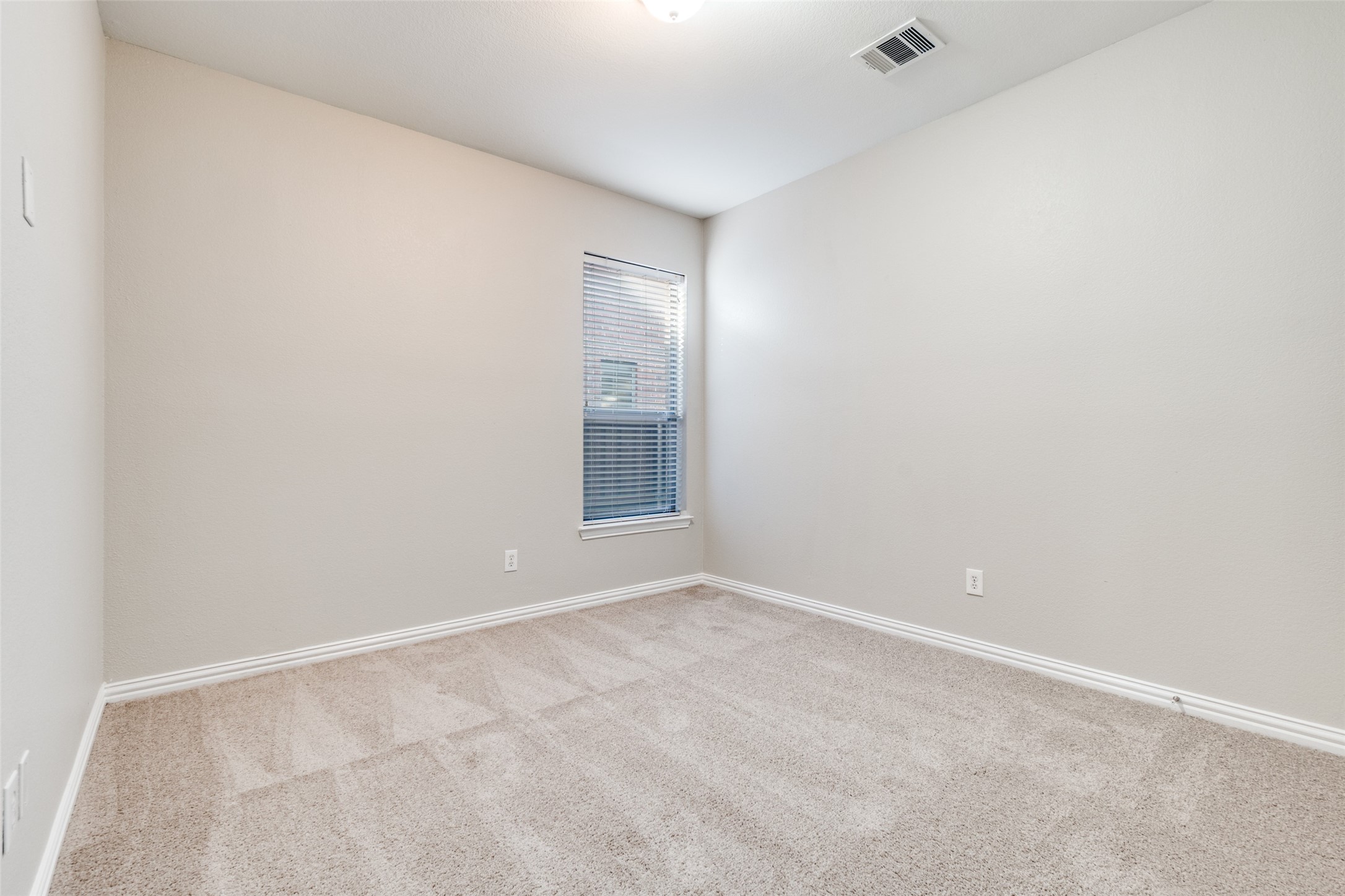 4742 Coyote Trail Dallas TX 75227
