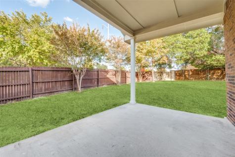 4742 Coyote Trail Dallas TX 75227