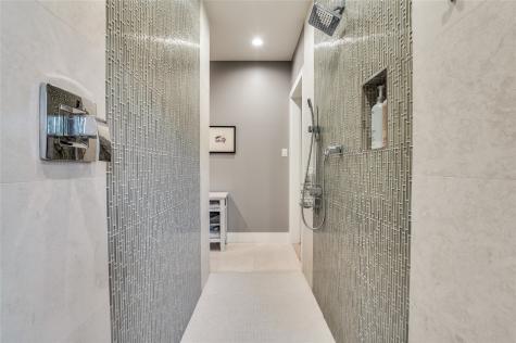 645 Kessler Reserve Court Dallas TX 75208