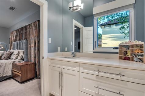 645 Kessler Reserve Court Dallas TX 75208