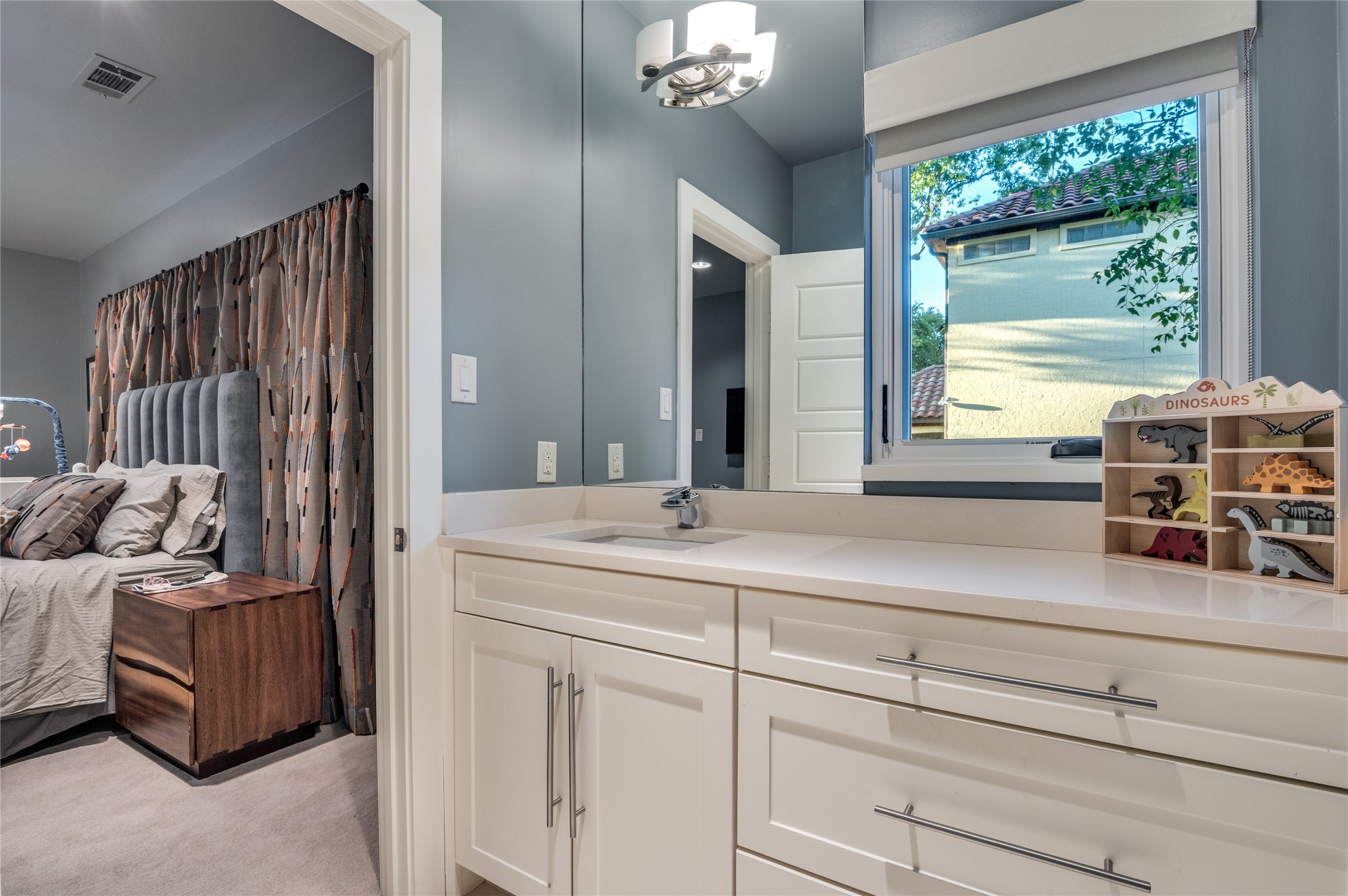 645 Kessler Reserve Court Dallas TX 75208