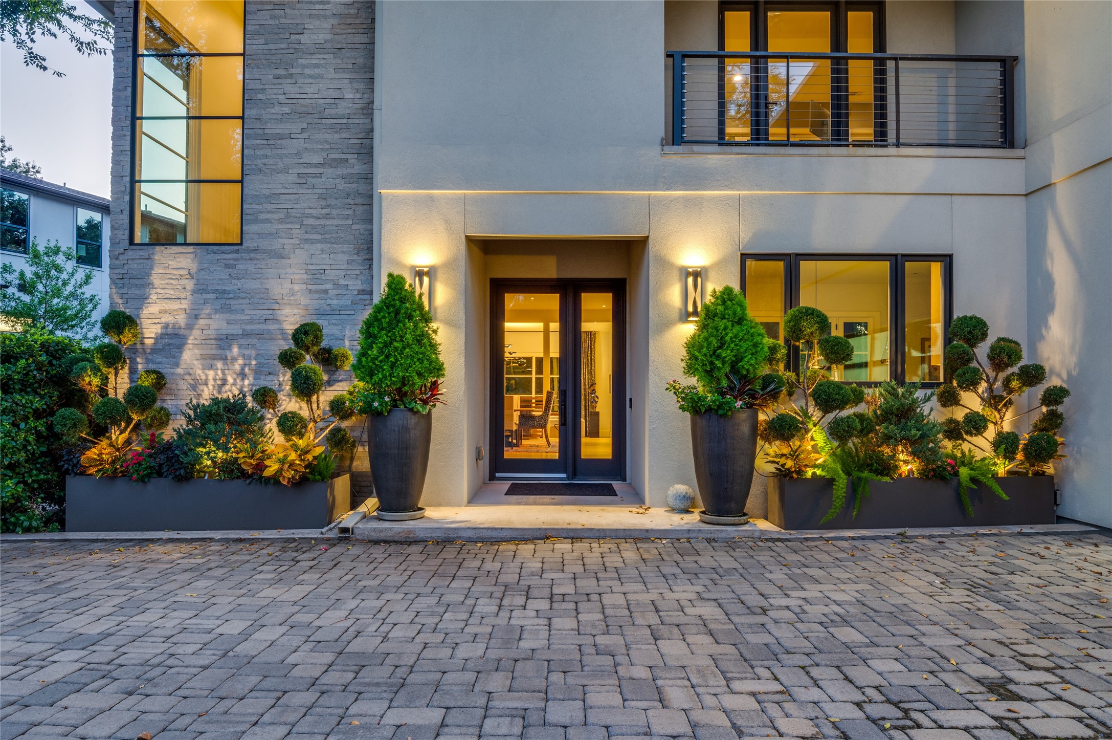 645 Kessler Reserve Court Dallas TX 75208