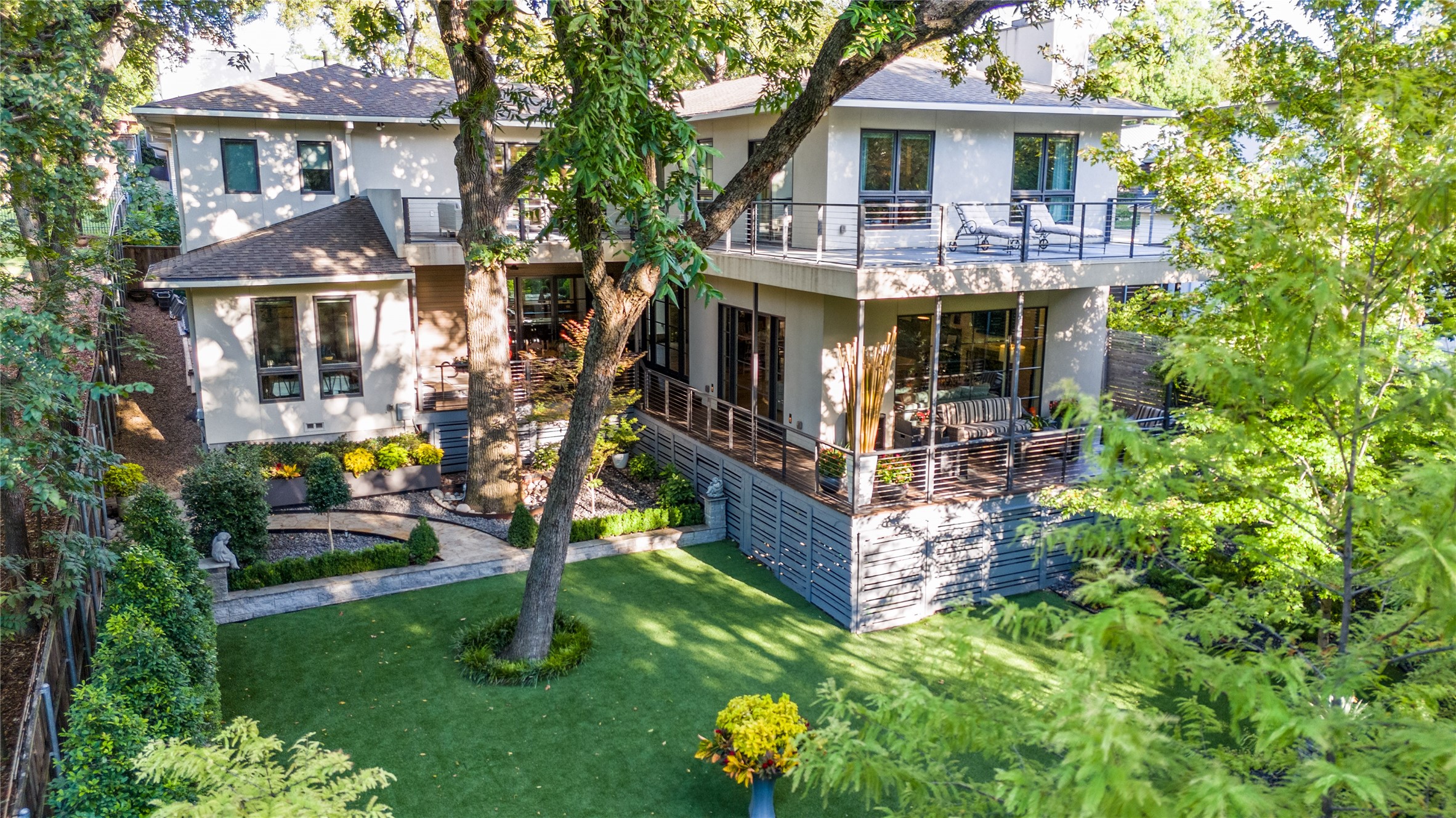 645 Kessler Reserve Court Dallas TX 75208