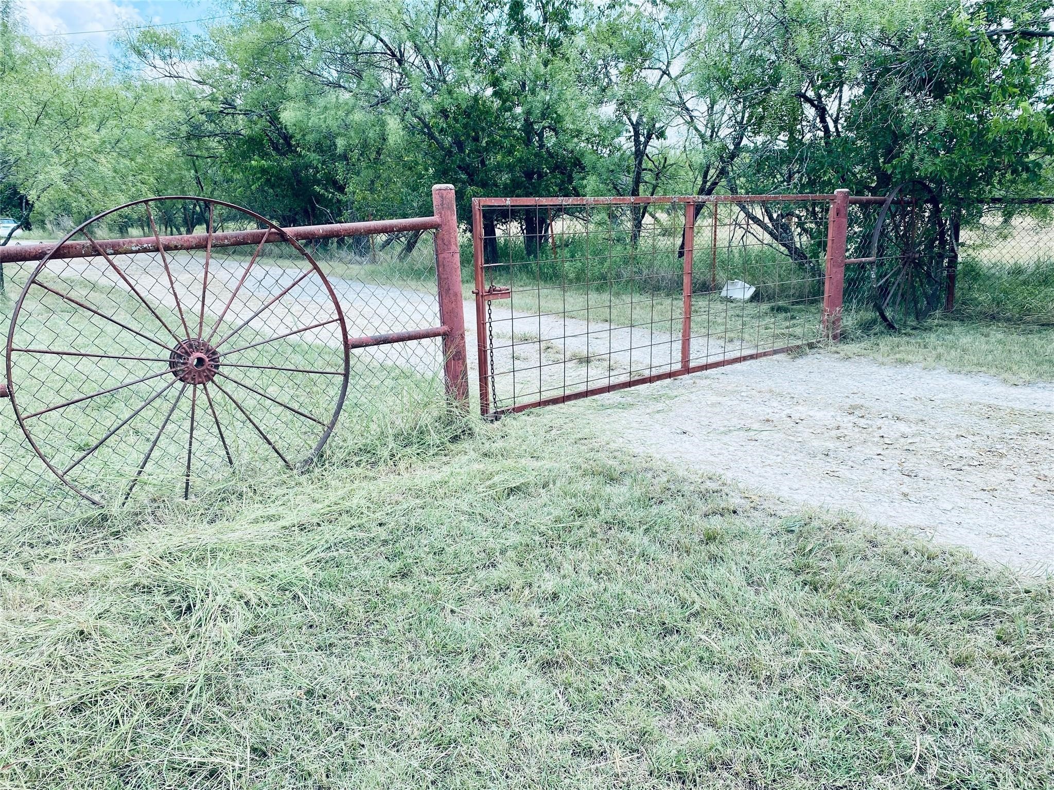 701 County Road 319 Early TX 76802