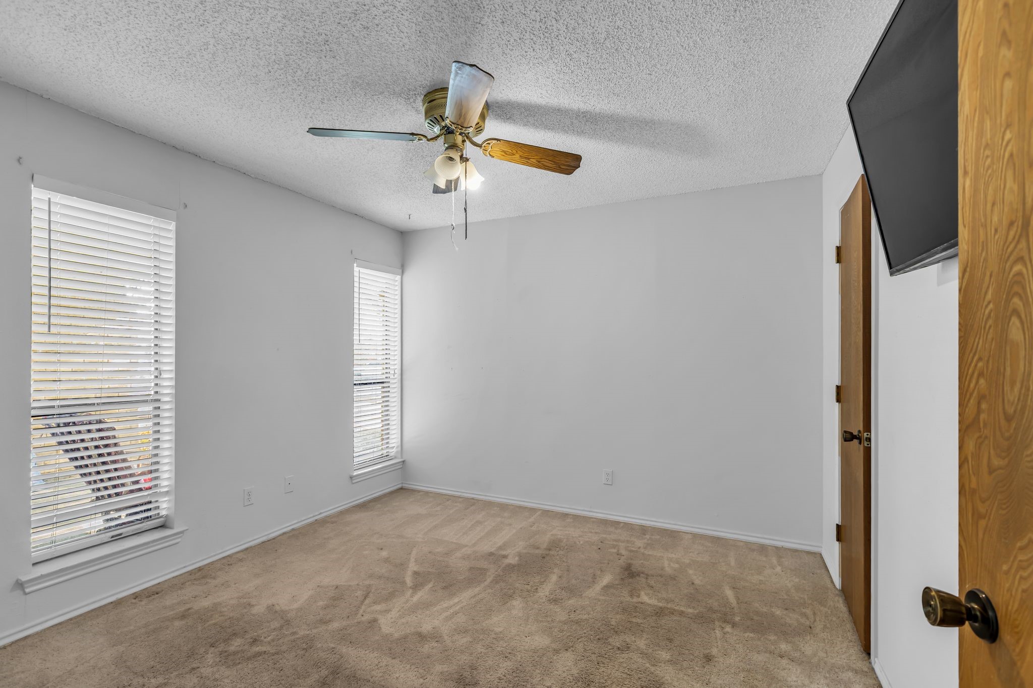 609 Kingsbridge Drive Garland TX 75040