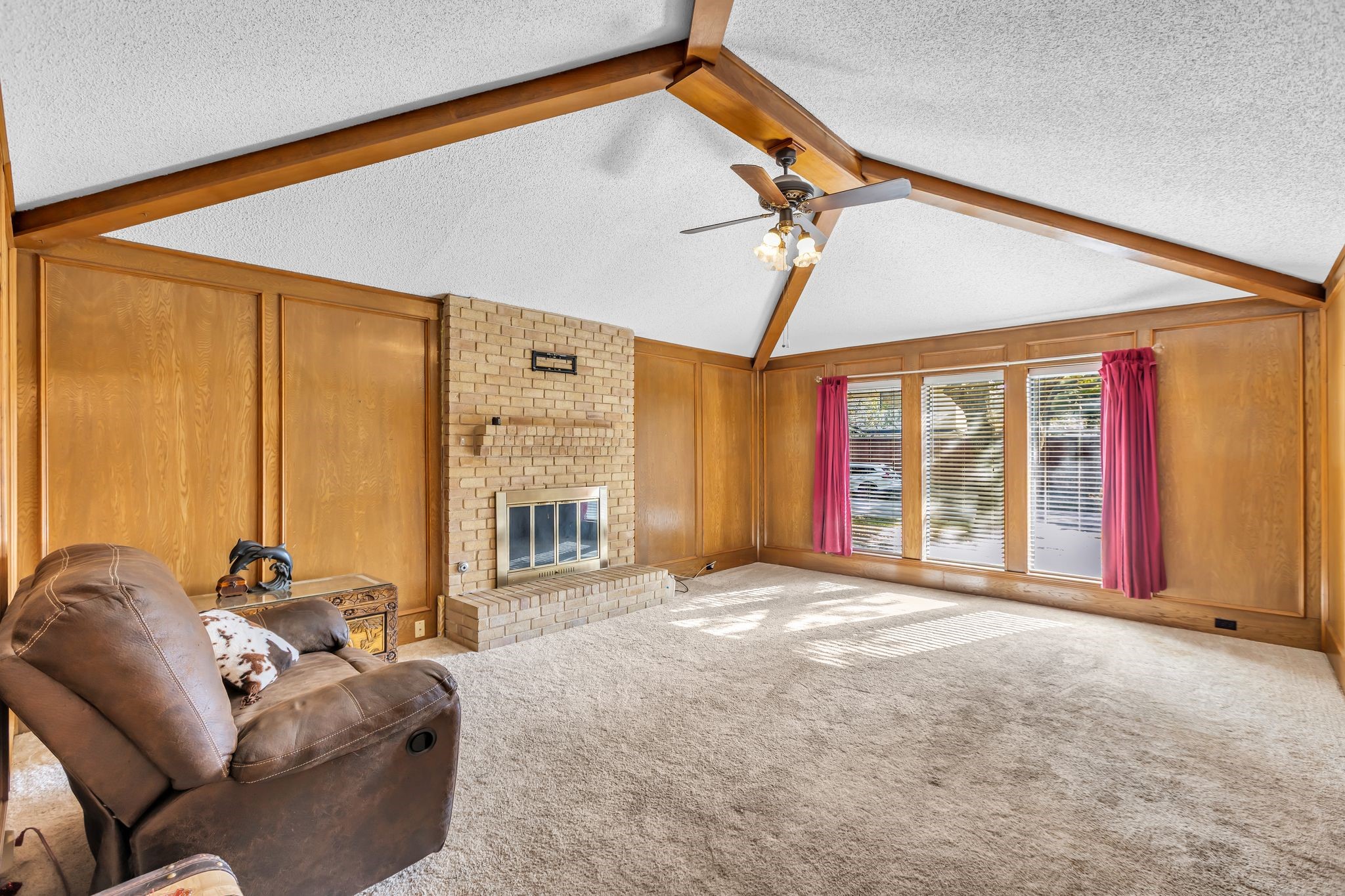609 Kingsbridge Drive Garland TX 75040