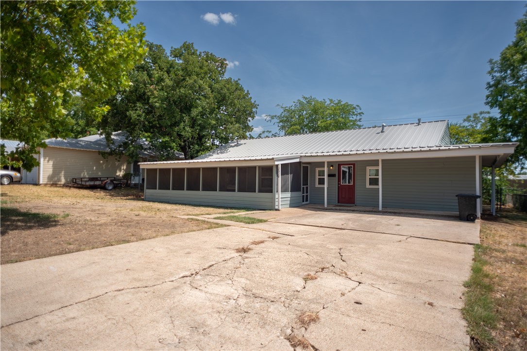 2518 Jackson Drive Gatesville TX 76528