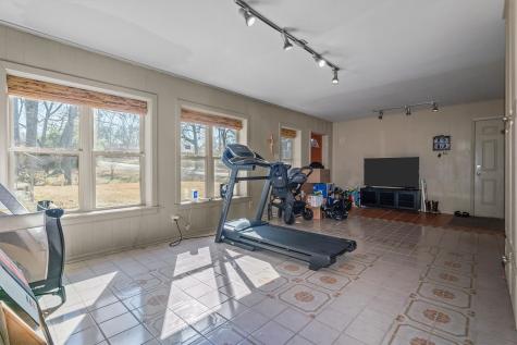 2526 Pounds Avenue Tyler TX 75701