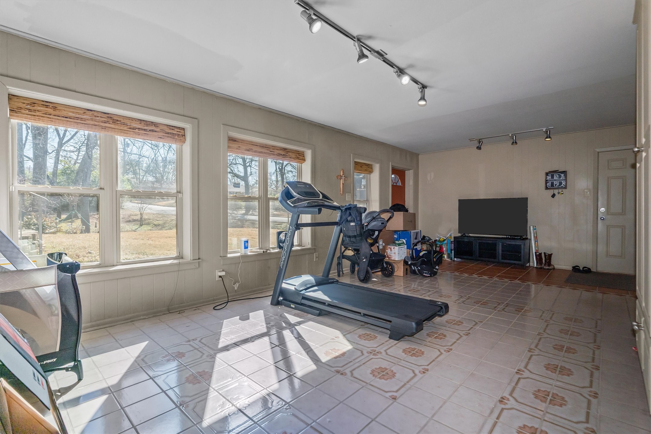 2526 Pounds Avenue Tyler TX 75701