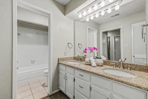 5603 Louise Way Drive Arlington TX 76017