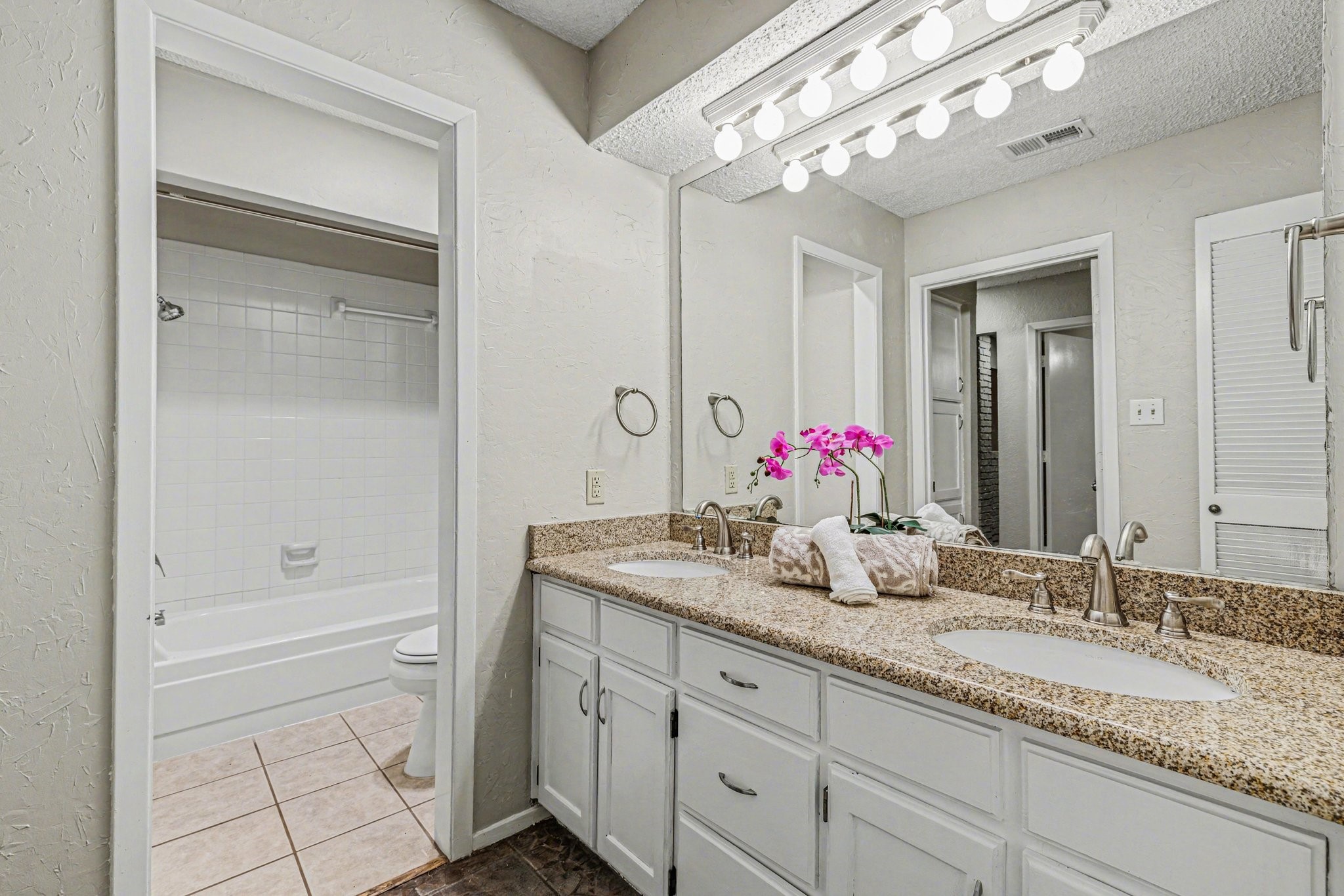 5603 Louise Way Drive Arlington TX 76017