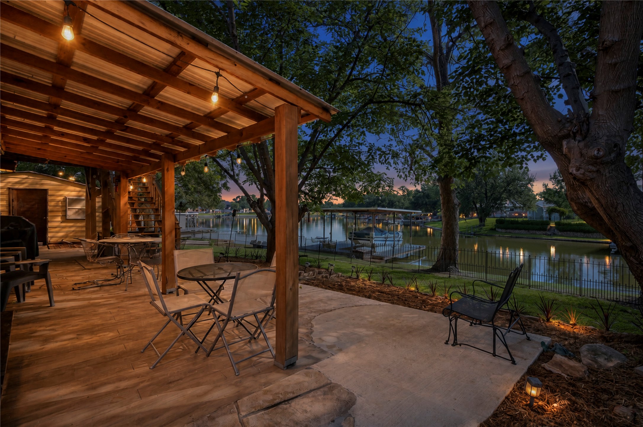 4106 Norfolk Bay Court Granbury TX 76049