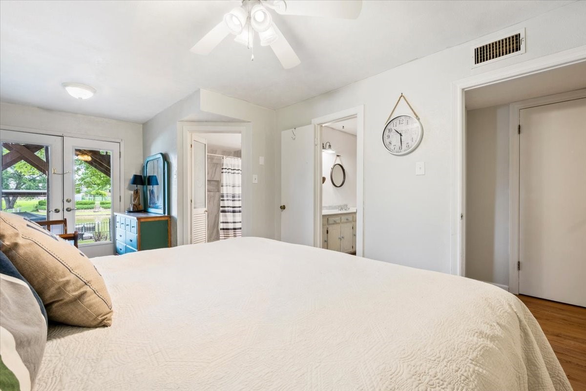 4106 Norfolk Bay Court Granbury TX 76049