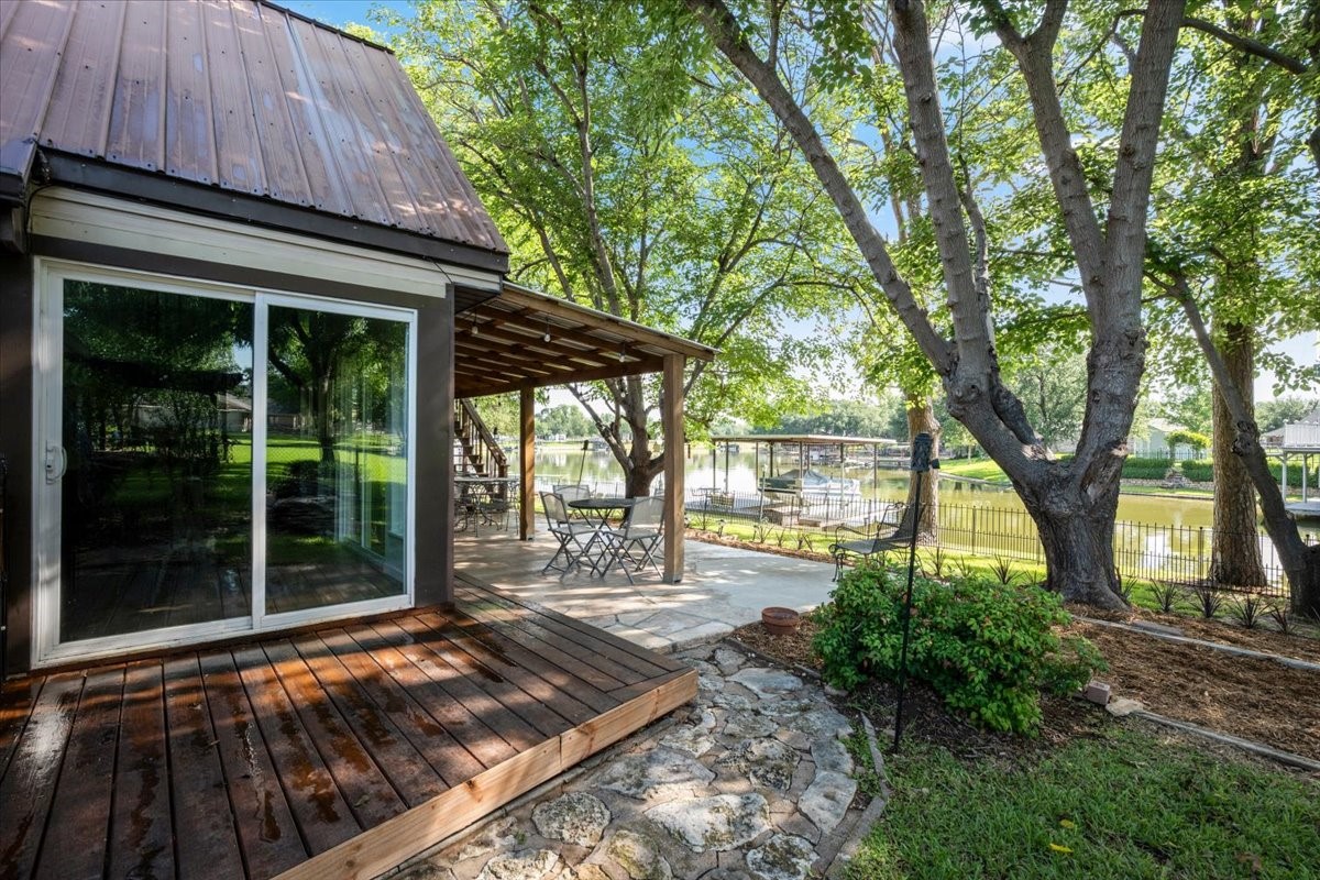 4106 Norfolk Bay Court Granbury TX 76049