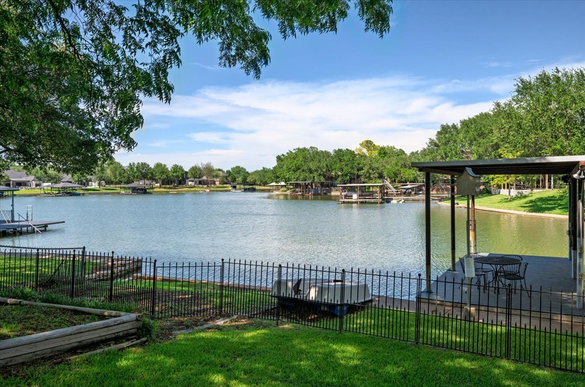 4106 Norfolk Bay Court Granbury TX 76049