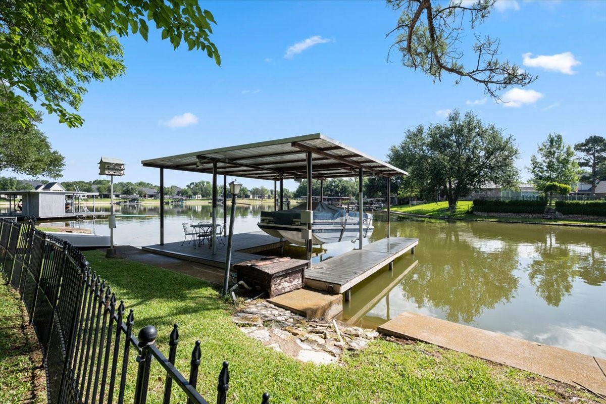 4106 Norfolk Bay Court Granbury TX 76049