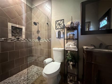 261 Vickie Lane Gunter TX 75058