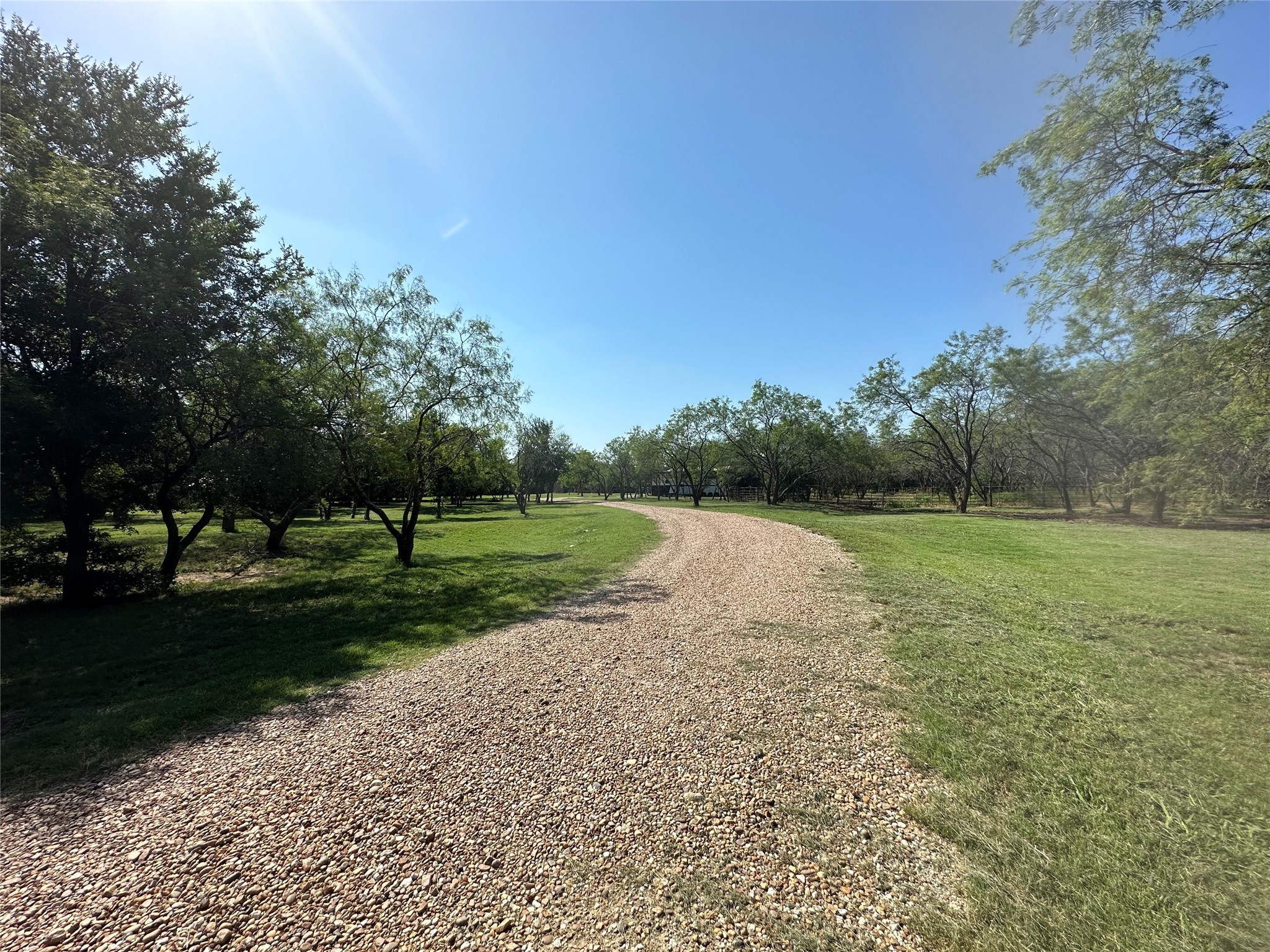 261 Vickie Lane Gunter TX 75058