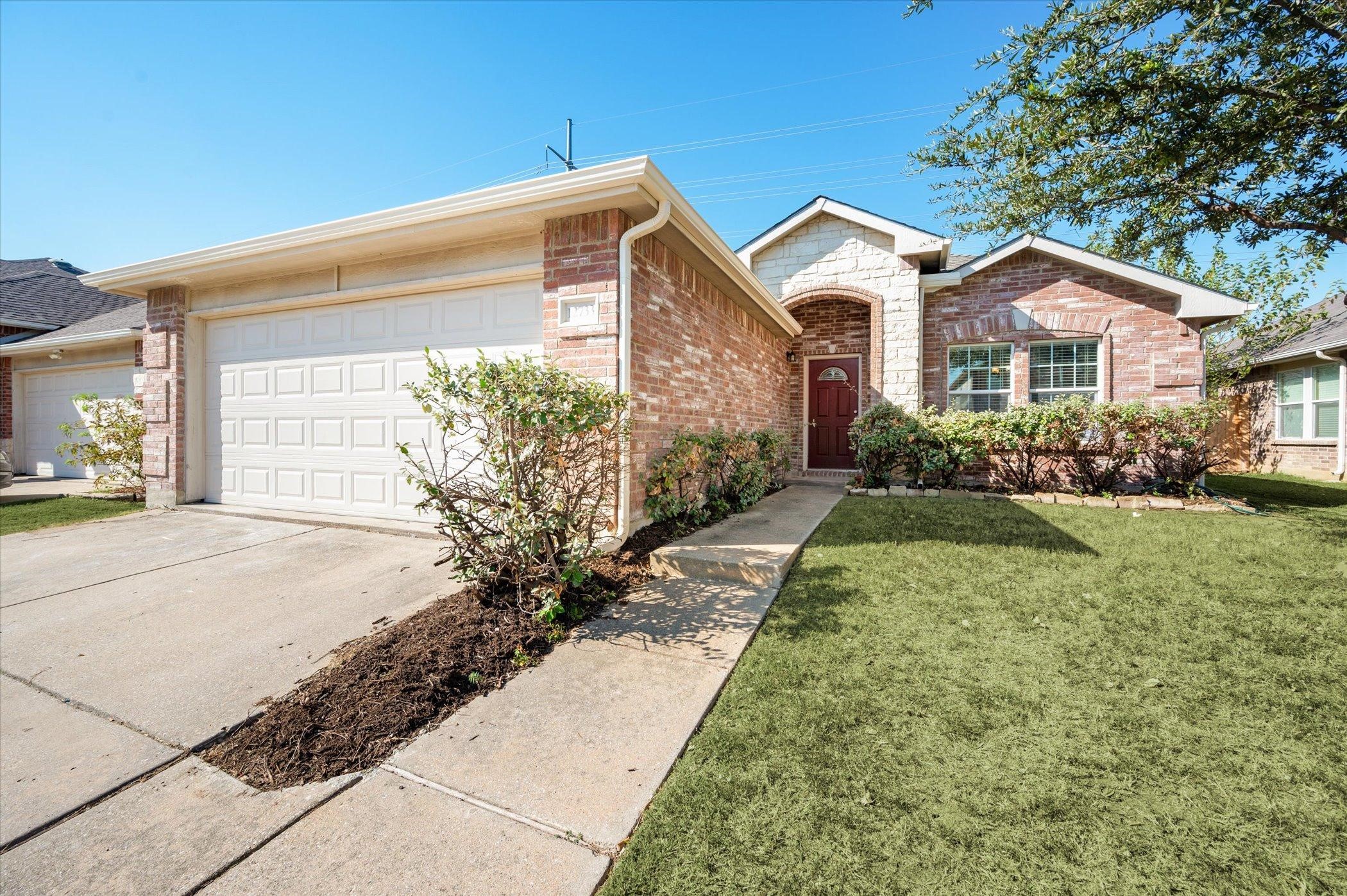 12733 Pricklybranch Drive Fort Worth TX 76244