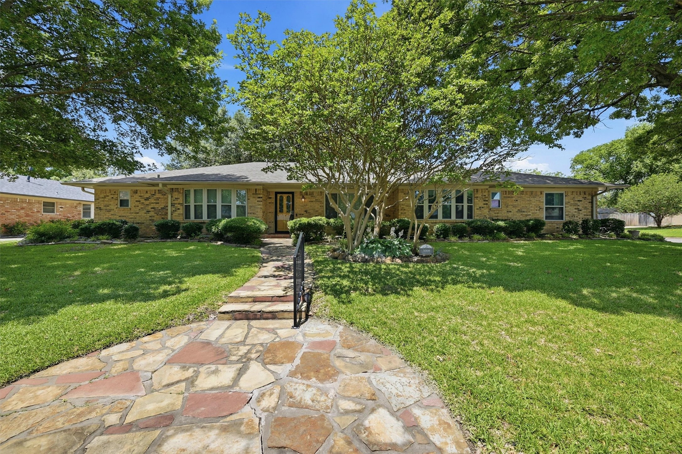3008 Redbud Trail Sherman TX 75092