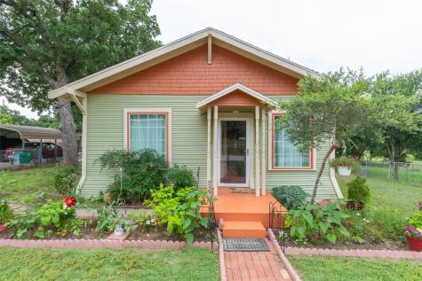 208 Frost Street Eastland TX 76448