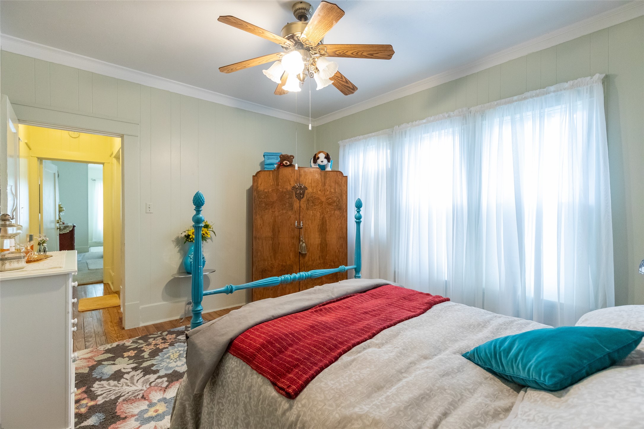 208 Frost Street Eastland TX 76448