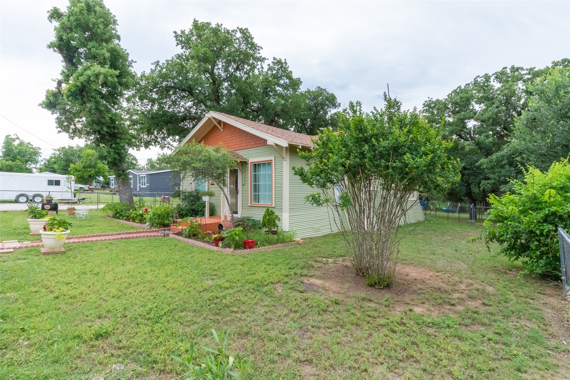208 Frost Street Eastland TX 76448
