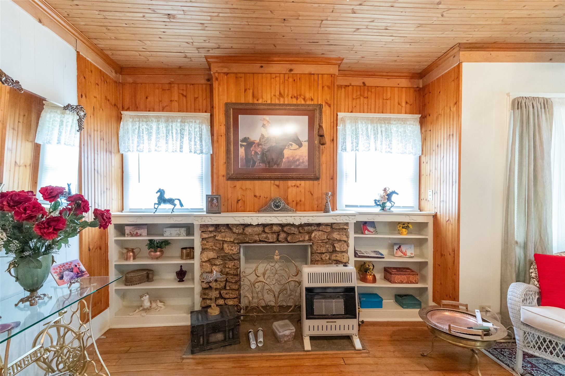 208 Frost Street Eastland TX 76448