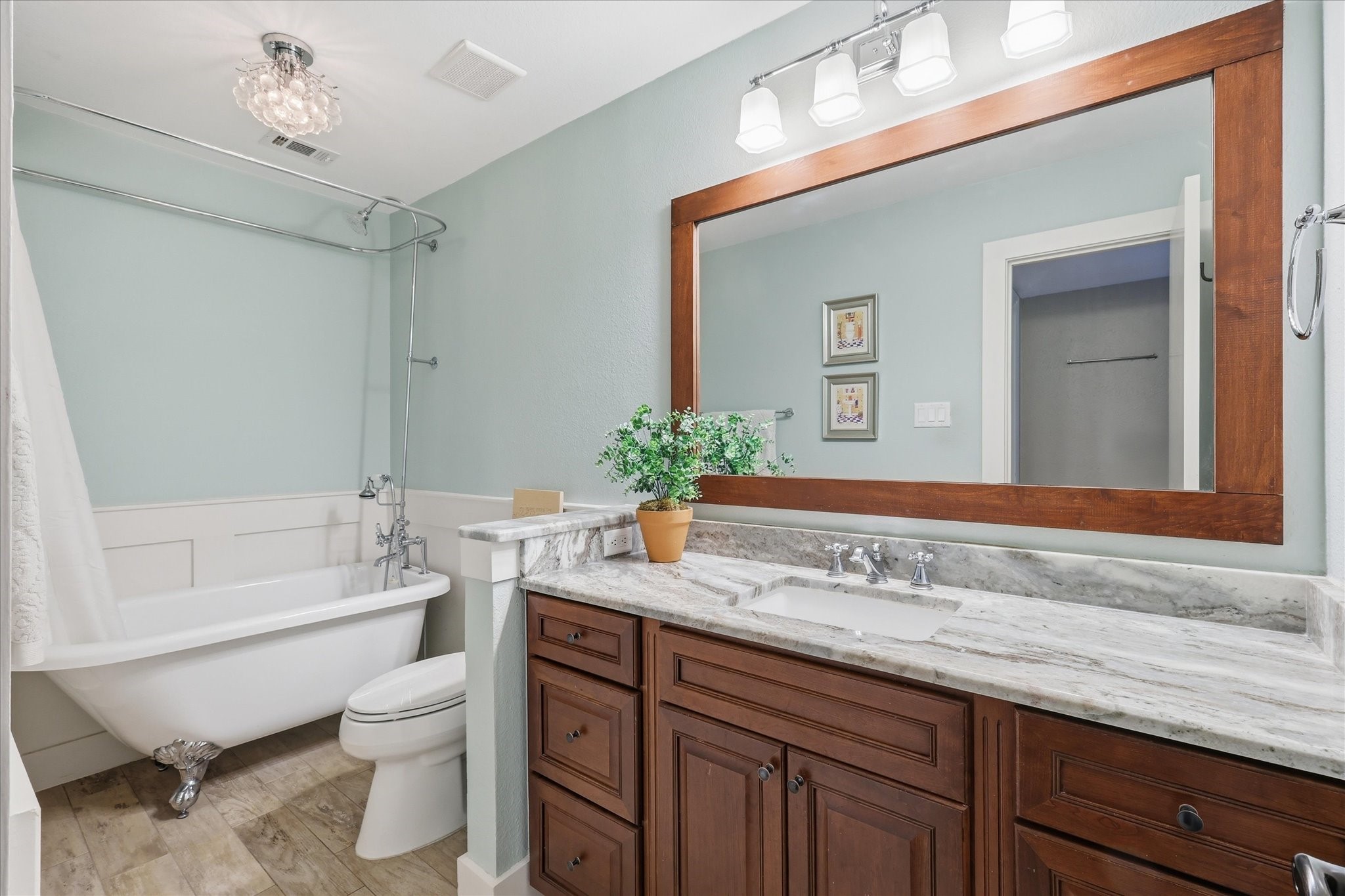 122 Brookdale Drive Highland Village TX 75077