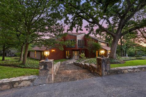 122 Brookdale Drive Highland Village TX 75077