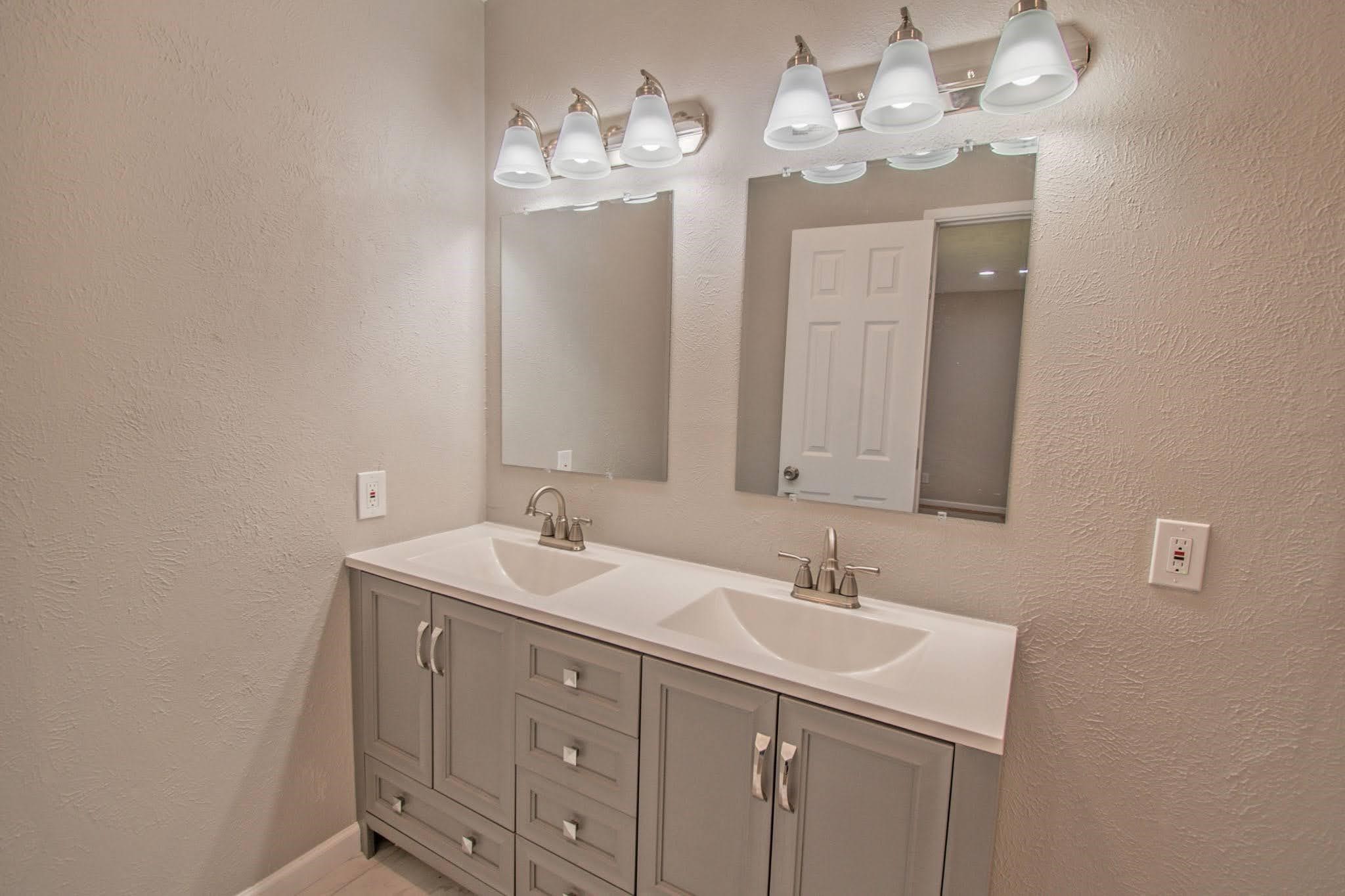 3825 Hackberry Lane Bedford TX 76021
