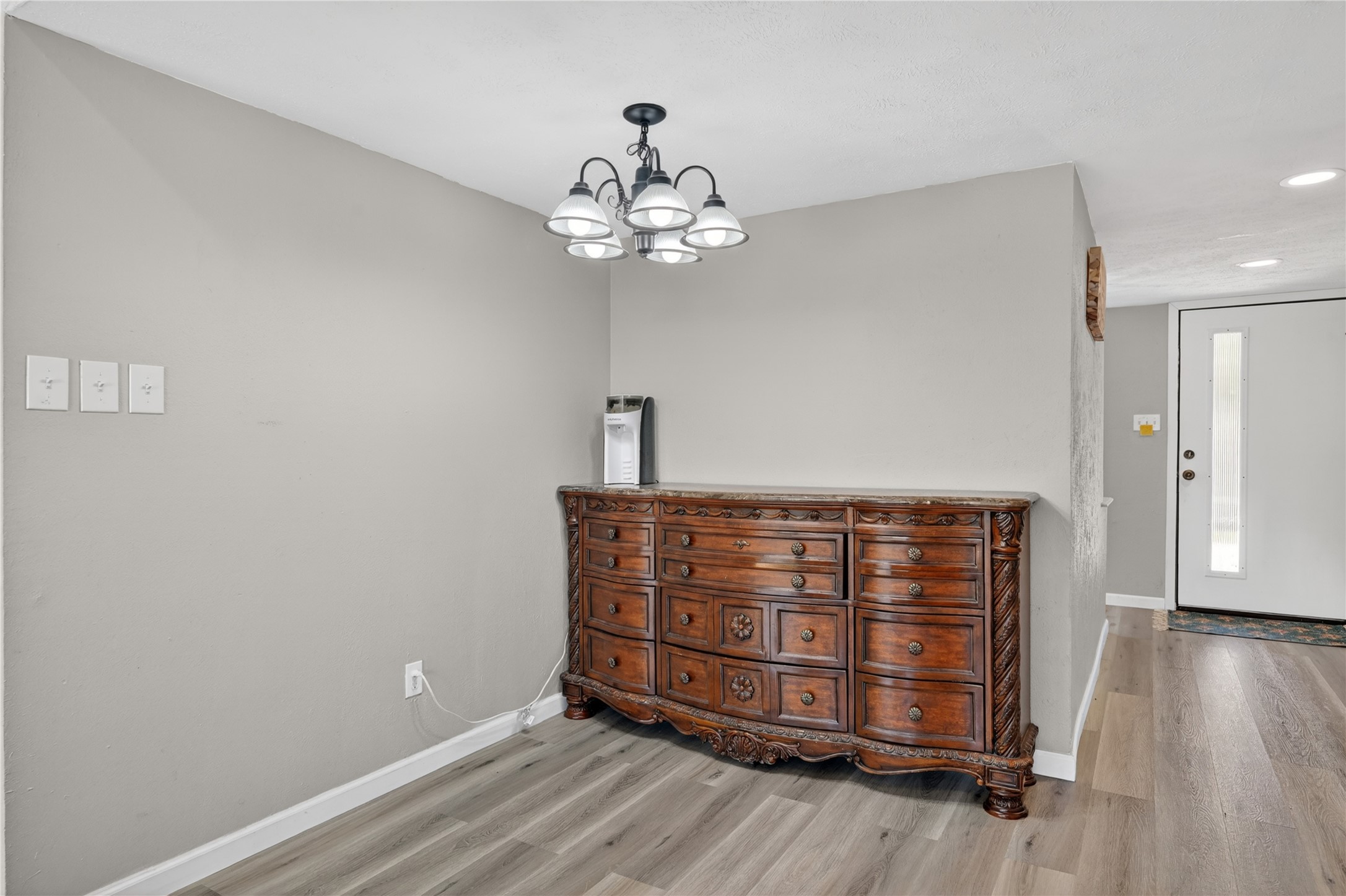 3825 Hackberry Lane Bedford TX 76021