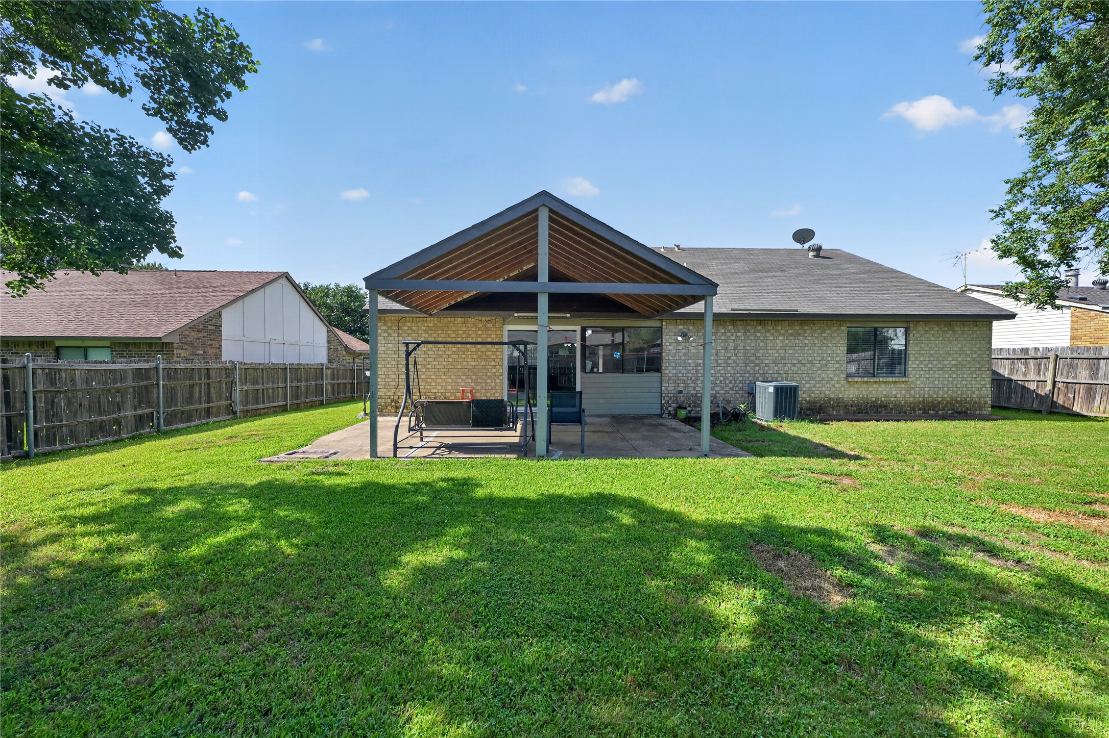 3825 Hackberry Lane Bedford TX 76021