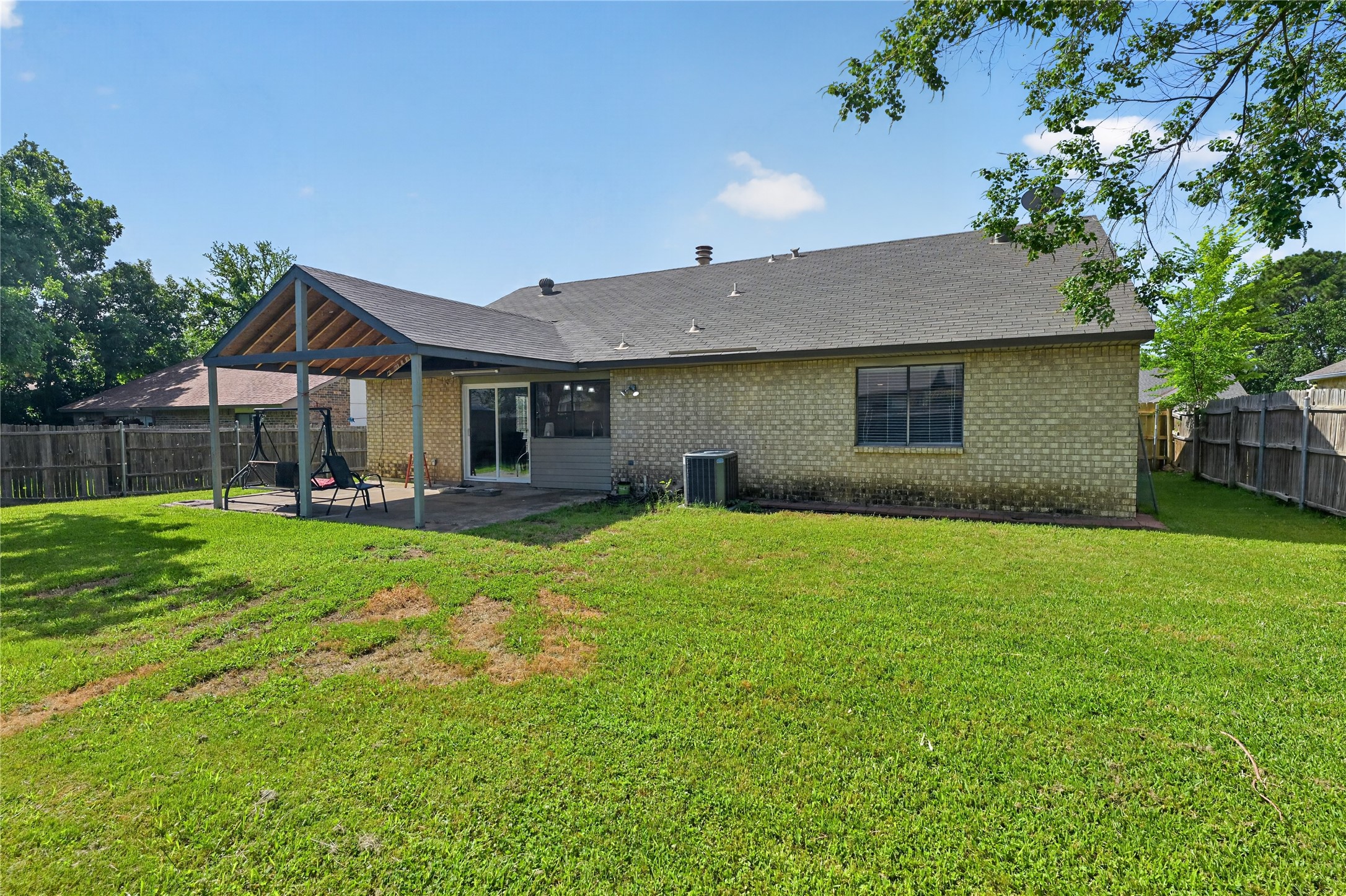 3825 Hackberry Lane Bedford TX 76021