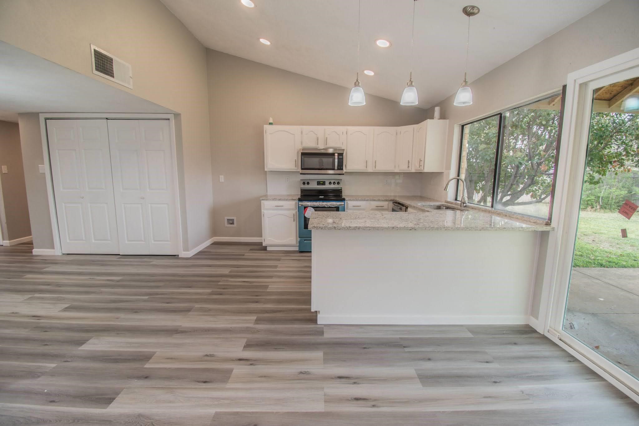 3825 Hackberry Lane Bedford TX 76021