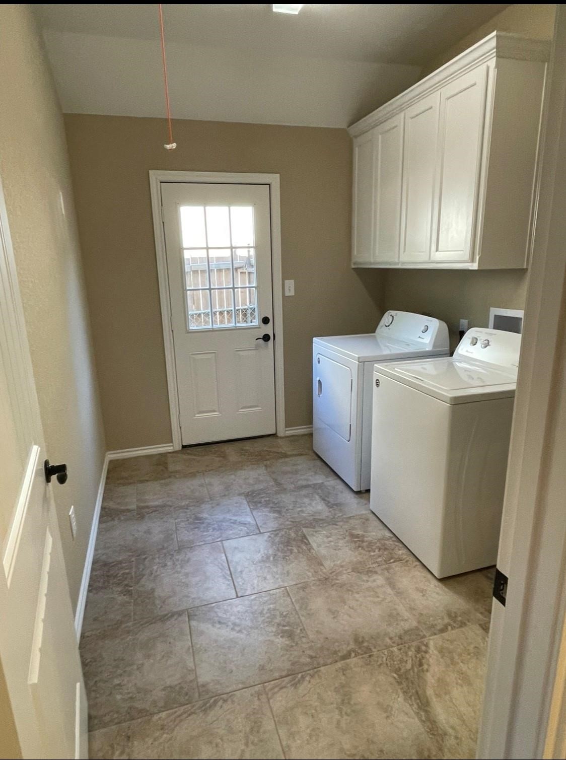 719 Harness Trail Granbury TX 76049